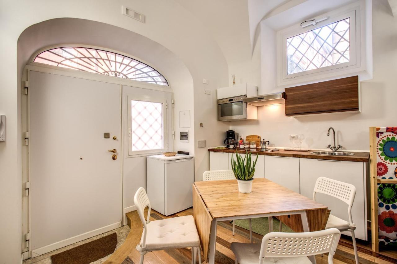Апартаменты Fresh House Navona Рим Экстерьер фото